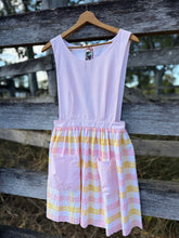 Load image into Gallery viewer, Homemakers Apron 🧺 custom order ~ yellow gingham bodice only 1 available