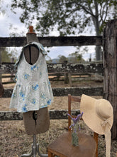 Load image into Gallery viewer, Florence Blouse 👒 ready made size medium
