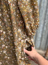Load image into Gallery viewer, the sunday dress ~ tiny florals custom order
