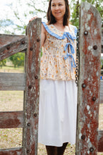 Load image into Gallery viewer, Florence Blouse 👒 ready made size small

