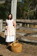 Load image into Gallery viewer, Homemakers Apron 🧺 custom order ~ yellow gingham bodice only 1 available
