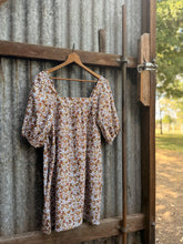 Load image into Gallery viewer, the sunday dress ~ tiny florals custom order
