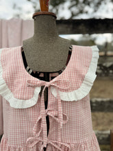 Load image into Gallery viewer, Florence custom order 🧺 dusty pink gingham only 1x available
