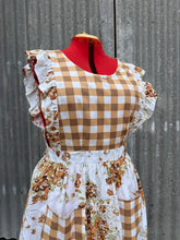 Load image into Gallery viewer, Homemakers Apron 🧺 custom made brown vintage floral &amp; check only 1 available
